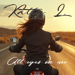 Katty L. - All eyes on me